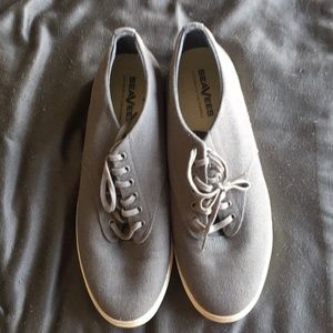 Men’s Gray SeaVees shoes